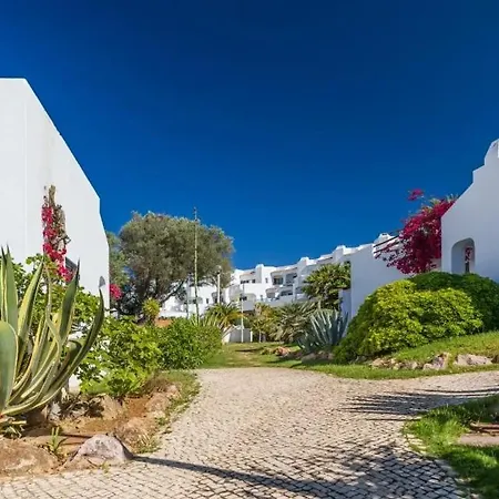 Апартаменты Garden Dream Village *